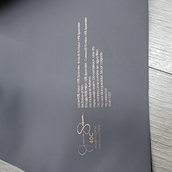 JESSICA SIMPSON BRA. - Picture 7 of 7